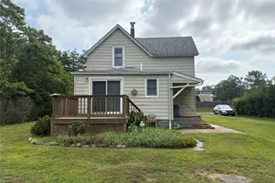 184 Mt Vernon Ave, Medford, NY 11763 - Photo 6