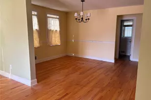 184 Mt Vernon Ave, Medford, NY 11763 - Photo 18