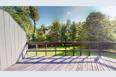 414 Pine Grove Lane, Hartsdale, NY 10530 - Photo 6