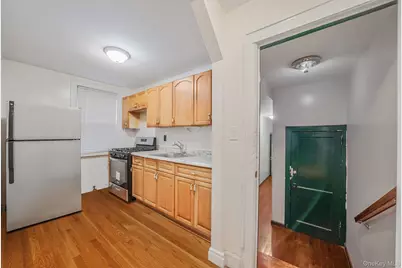 201-07 Linden Boulevard, Saint Albans, NY 11412 - Photo 8