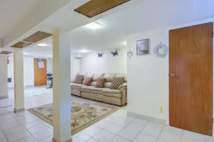 161-10 84th Rd, Jamaica, NY 11432 - Photo 40