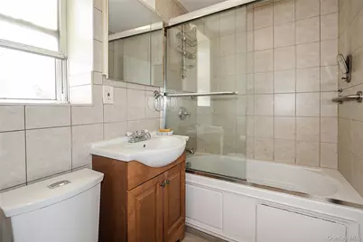 7510 Yellowstone Boulevard #2C, Rego Park, NY 11374 - Photo 16