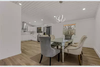 105 Old Riverhead Road, Hampton Bays, NY 11946 - Photo 30