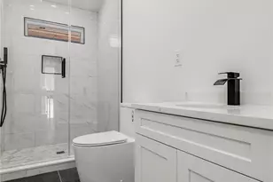 105 Old Riverhead Rd, Hampton Bays, NY 11946 - Photo 34