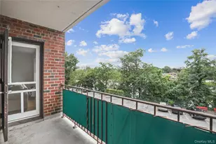 266 Pelham Rd, New Rochelle, NY 10805 - Photo 20