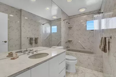 497 Nassau Avenue, Freeport, NY 11520 - Photo 6