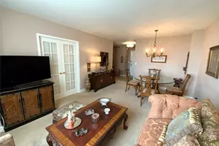 27110 Grand Central Parkway Pkwy, Floral Park, NY 11005 - Photo 2