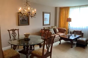 27110 Grand Central Parkway Pkwy, Floral Park, NY 11005 - Photo 6