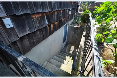 34 Vandewater Avenue, Floral Park, NY 11001 - Photo 28