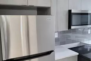 58 Smith St, Poughkeepsie, NY 12601 - Photo 8