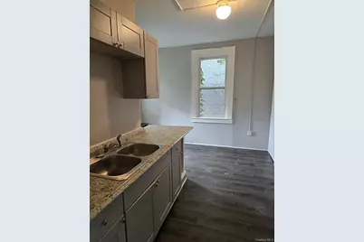 146 Mansion #2, Poughkeepsie, NY 12601 - Photo 14