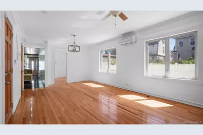 107-43 Inwood Street, Jamaica, NY 11435 - Photo 4