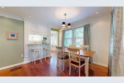 24 8th Avenue, Sea Cliff, NY 11579 - Photo 8