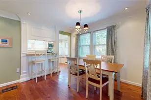 24 8th Ave, Sea Cliff, NY 11579 - Photo 8