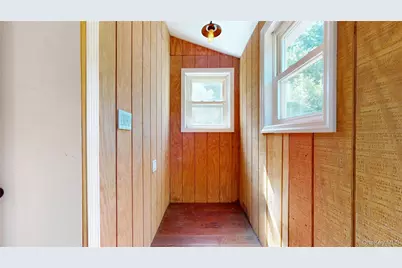 24 8th Avenue, Sea Cliff, NY 11579 - Photo 16