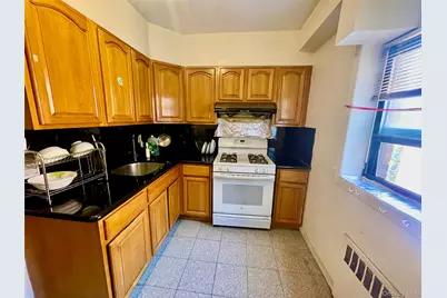 4425 Macnish Street #5B, Elmhurst, NY 11373 - Photo 12