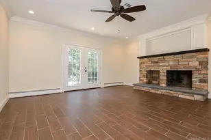 29 Thornwood Dr, Dix Hills, NY 11746 - Photo 10