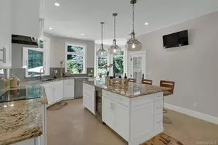 12 Redwood Dr, Dix Hills, NY 11746 - Photo 10