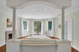 12 Redwood Dr, Dix Hills, NY 11746 - Photo 22