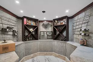 12 Redwood Dr, Dix Hills, NY 11746 - Photo 36