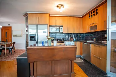 521 W Broadway #B, Long Beach, NY 11561 - Photo 12