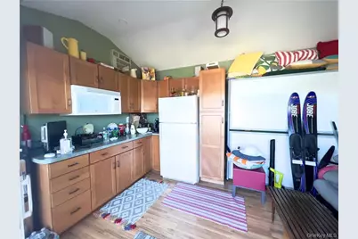 757 S Lake Boulevard, Mahopac, NY 10541 - Photo 8