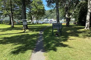 27 Windermere Ave, Greenwood Lake, NY 10925 - Photo 4