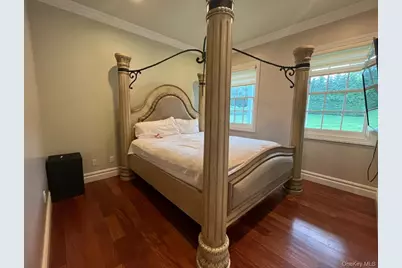 302 Hewlett Neck Road, Woodmere, NY 11598 - Photo 26