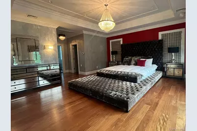 302 Hewlett Neck Road, Woodmere, NY 11598 - Photo 18