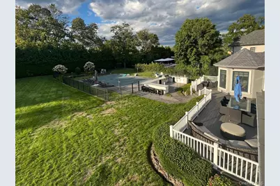 302 Hewlett Neck Road, Woodmere, NY 11598 - Photo 36