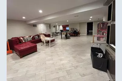 302 Hewlett Neck Road, Woodmere, NY 11598 - Photo 30