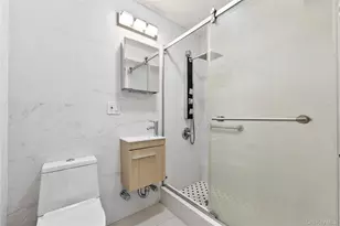 137-05 Franklin Ave, Flushing, NY 11355 - Photo 12