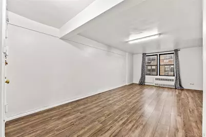 137-05 Franklin Ave #5N, Flushing, NY 11355 - Photo 4