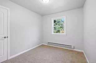 15 Maple St, Wyandanch, NY 11798 - Photo 12