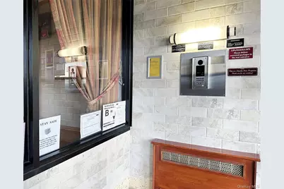 2015 Saint Paul Avenue #6B, Bronx, NY 10461 - Photo 2