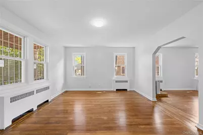 1054 Lydig Avenue, Bronx, NY 10461 - Photo 10