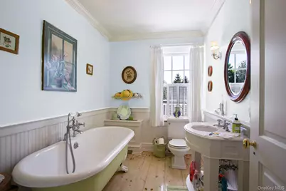 1 Roland Road, Irvington, NY 10533 - Photo 20