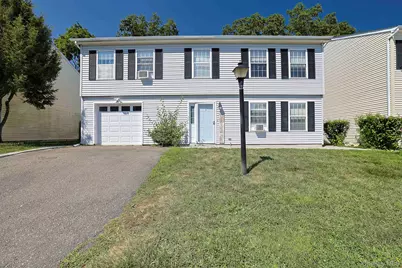 5 Wood Street, Poughkeepsie, NY 12603 - Photo 1