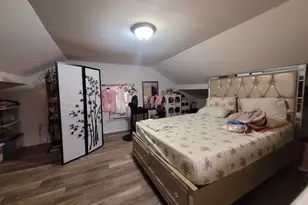 102-27 129th St, Richmond Hill, NY 11419 - Photo 8