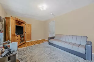 10 Spyglass Ln, East Setauket, NY 11733 - Photo 18