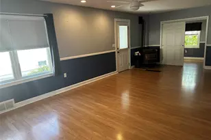 18 Peckham Rd, Poughkeepsie, NY 12603 - Photo 14