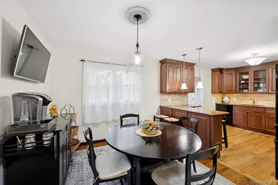 34 Morewood Drive, Smithtown, NY 11787 - Photo 12