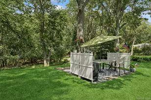 34 Morewood Dr, Smithtown, NY 11787 - Photo 38