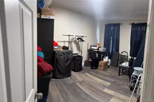 75-20 64th Pl, Glendale, NY 11385 - Photo 6