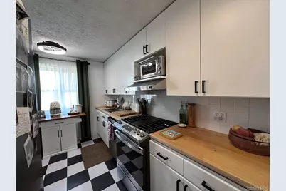 212-23 16 Avenue #159, Bayside, NY 11360 - Photo 8