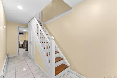 [Address not provided], Fresh Meadows, NY 11366 - Photo 18