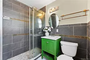 [Address not provided], Fresh Meadows, NY 11366 - Photo 16