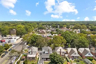 [Address not provided], Fresh Meadows, NY 11366 - Photo 30