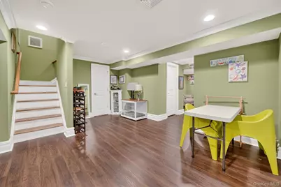 29 Michael Roberts Court, Pearl River, NY 10965 - Photo 28