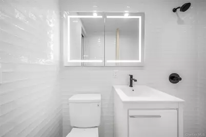 31-14 Crescent Street #5B, Astoria, NY 11106 - Photo 6